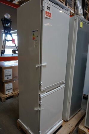 Blomberg Integreret køle-fryseskab KNE4551iN (MOMSFRI)