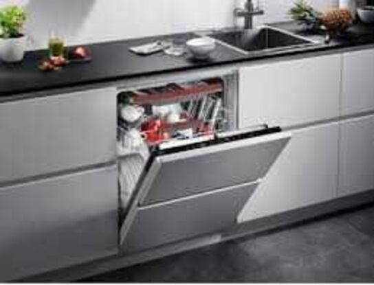 AEG Integrerbar opvaskemaskine FSB64907Z (MOMSFRI)