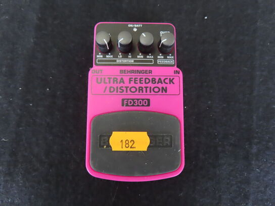 Guitarpedal - Ultra feedback/distortion FD300 - BEHRINGER