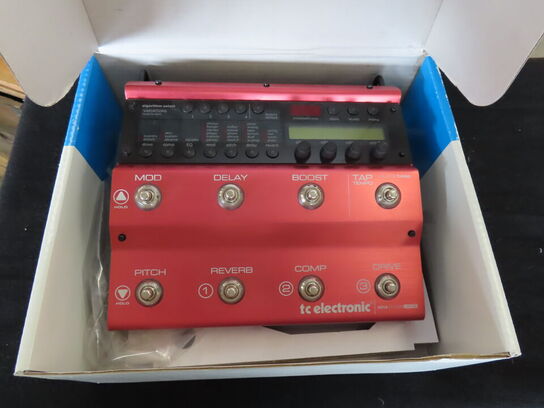 Guitarpedal - Nova system limited - TC ELECTRONIC