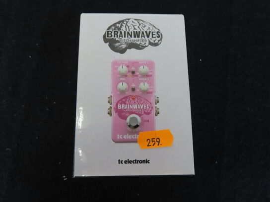 Guitarpedal - Brainwaves pitch shifter - TC ELECTRONIC