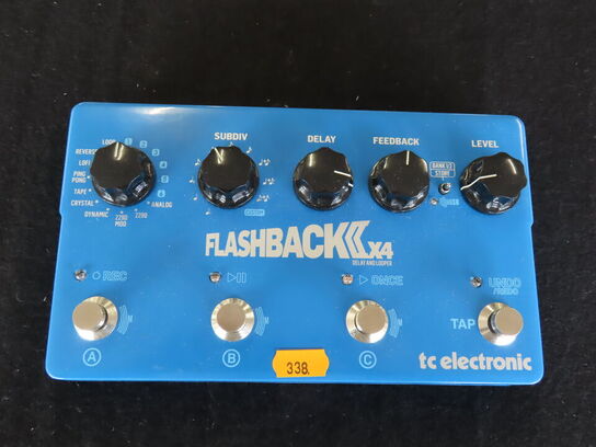 Guitarpedal - Flashback X4 delay and looper - TC ELECTRONIC