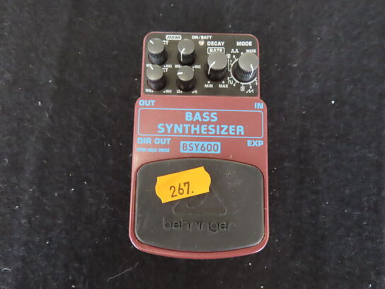 Guitarpedal - Bass synthesizer BSY600 - BEHRINGER