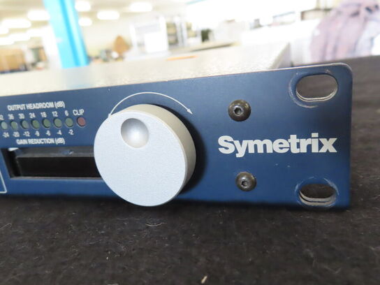 Digital processor - 602 Stereo digital processor - SYMETRIX