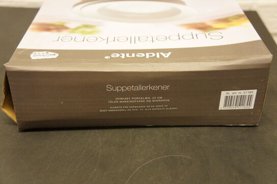 4 stk. skåle & 4 stk. tallerkner 