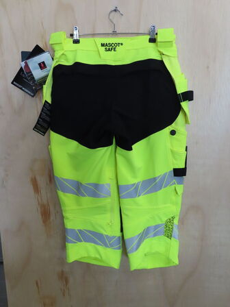 Shorts 3/4 MASCOT Str.: C48