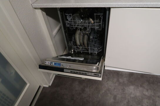 Opvaskemaskine ZANUSSI ZDV14002FA