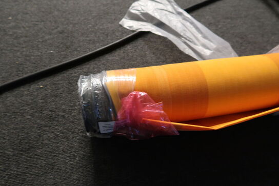 Markisedug MARKILUX på rulle