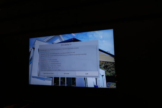 Fjernsyn SAMSUNG UE75RU7105KXXC med fjernbetjening