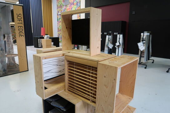 Div. Reoler/kasser med indhold