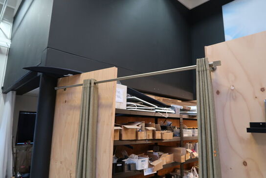 Afskærmning/gardiner på stang