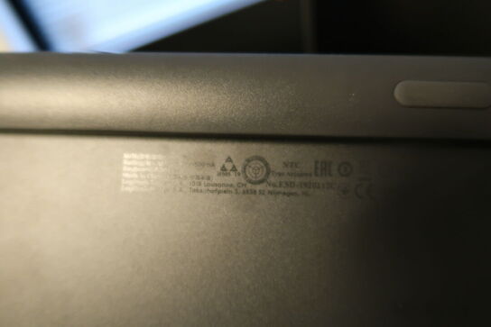 3 stk. computerskærme HP 27mq med dockingstation LENOVO Thinkpad Hybrid m.m.