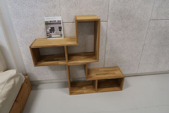 2 stk. reoler i træ