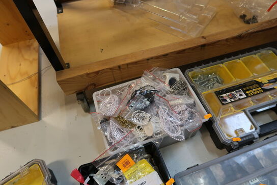 Div. Sortimentskasser med varelager