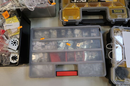 Div. Sortimentskasser med varelager