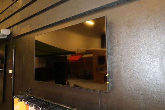 Fjernsyn SAMSUNG UE75RU7105KXXC med fjernbetjening