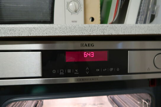 Ovn AEG