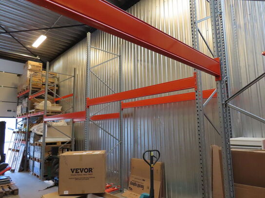 Pallereoler, 7 gavle og 25 vanger