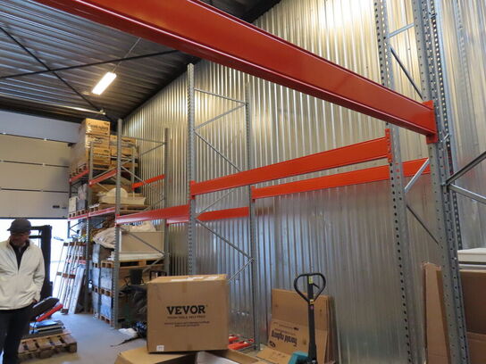 Pallereoler, 7 gavle og 25 vanger