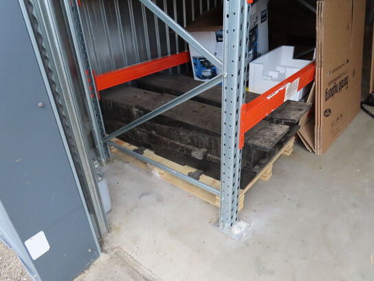 Pallereoler, 7 gavle og 25 vanger