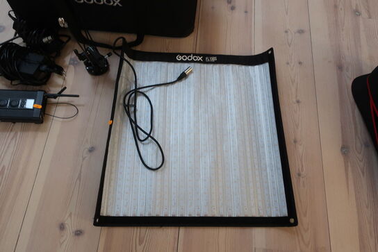Belysning GODOX FL 150S med controller 