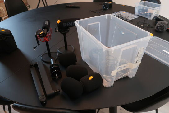 2 stk. mikrofoner RØDE Videomic & VideoMic Pro+ samt udstyr
