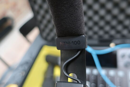 Mixer RØDE Caster PRO II samt 2 stk. mikrofoner SHURE SM7B