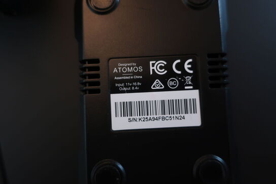 2 stk. batterier til SONY samt lader 