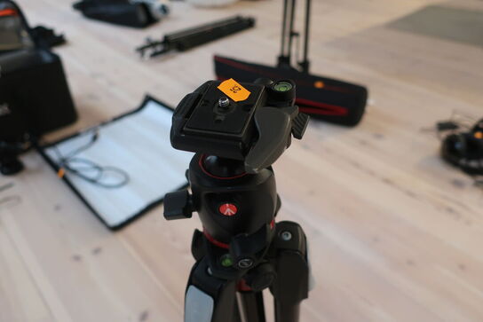 Tripod MANFROTTO 055