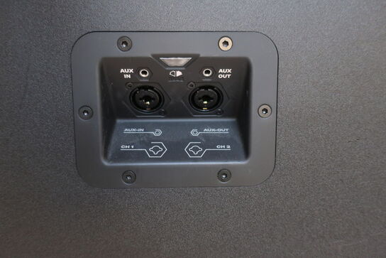 Højttaler SOUNDBOKS med 1 stk. batteri og lader