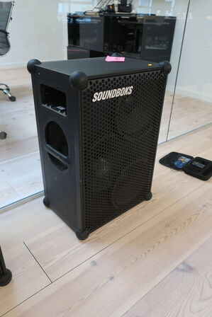 Højttaler SOUNDBOKS uden batteri og lader
