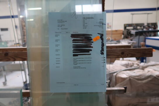 Opbevaringsvogn med div. glas