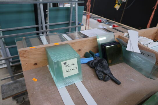 Palle samt pallerammer og varelager