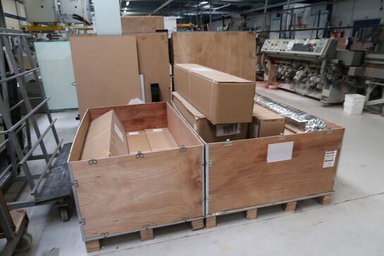 2 stk. opbevaringskasser med div. Varelager HIGH Evashine Transparent