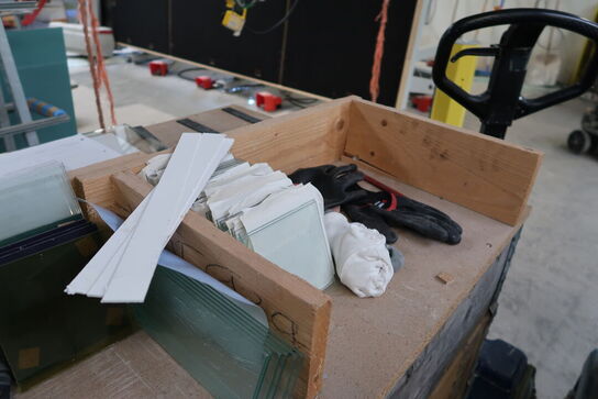 Palle samt pallerammer og varelager