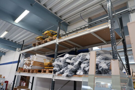 2 fag pallereoler uden indhold