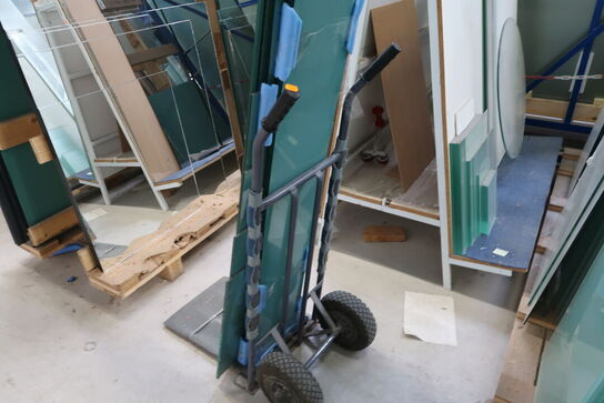 Sækkevogn med indhold