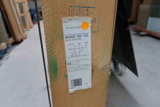 Opbevaringsvogn med div. Glas