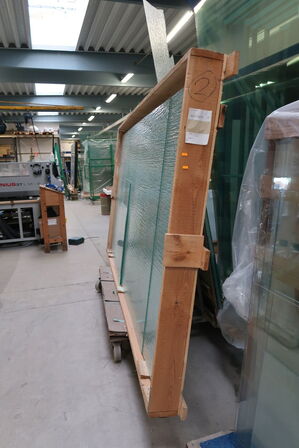 Opbevaringsvogn med div. Glas