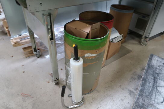 Bord med indhold samt printer HP OfficeJet Pro 8730 m.m.