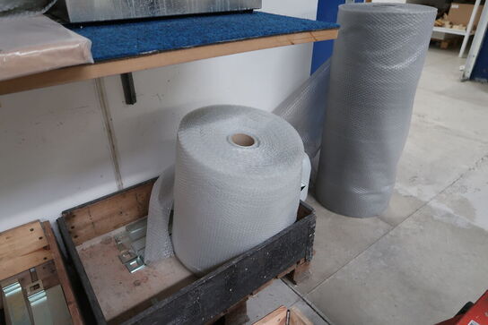 Bobleplast, div. Varelager og reservedele