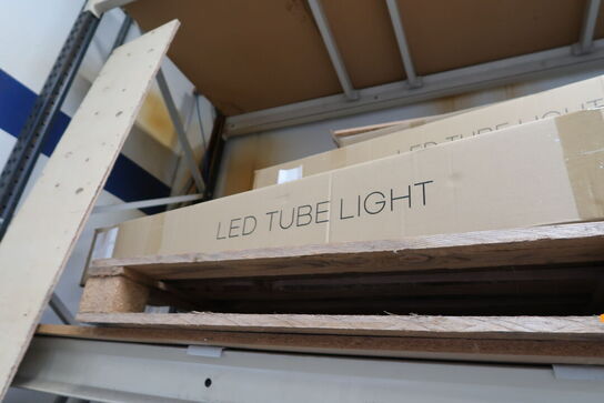 Palle med lysstofrør LED TUBE LIGHT T8