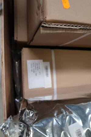 2 stk. opbevaringskasser med div. Varelager HIGH Evashine Transparent