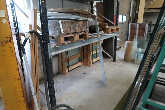 1 fag pallereol uden indhold