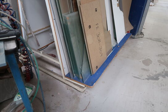 Opbevaringsstativ med div. glas