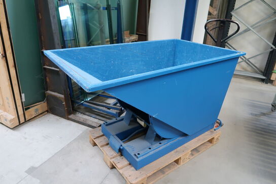 Vippecontainer med indhold