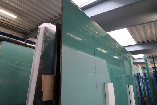 Opbevaringsstativ med div. glas