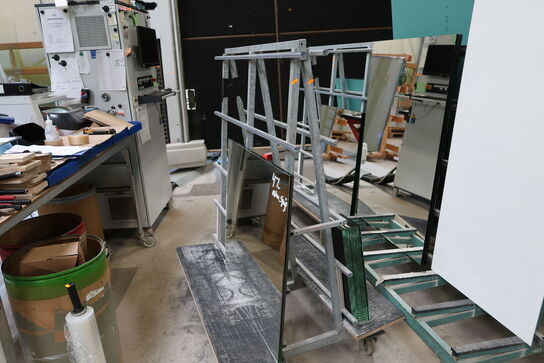 3 stk. opbevaringsvogne med div. Glas