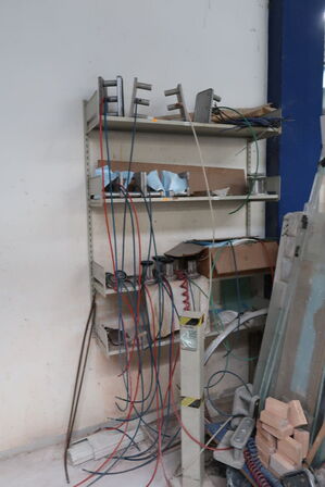 Reolsystem med div. Reservedele