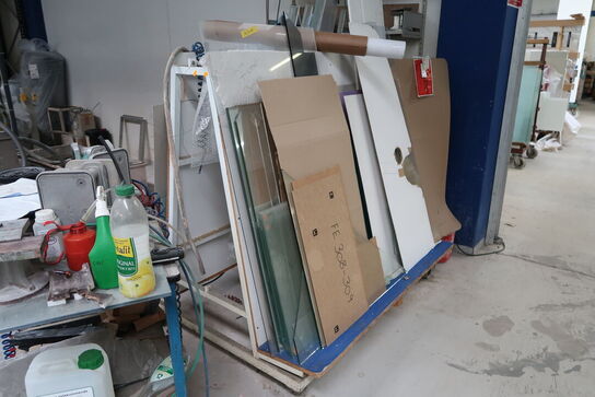 Opbevaringsstativ med div. glas